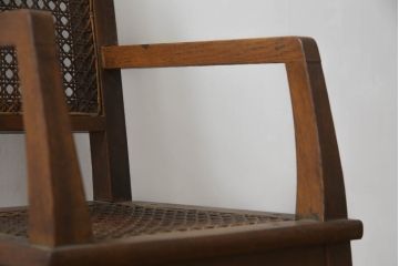 和製アンティーク　古いナラ材の象嵌入りラタン張りチャイルドチェア(キッズチェア、アームチェア、ダイニングチェア、こども椅子、子どもイス)(R-073413)