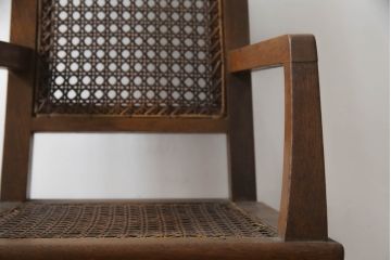 和製アンティーク　古いナラ材の象嵌入りラタン張りチャイルドチェア(キッズチェア、アームチェア、ダイニングチェア、こども椅子、子どもイス)(R-073413)