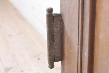 アンティーク建具　空間のアクセントになるレトロなドア1枚(木製扉)(R-073446)