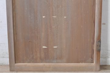 アンティーク建具　素朴な木味が懐かしさを感じるドア1枚(木製扉)(R-073447)