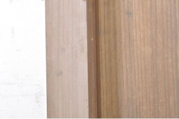 アンティーク建具　素朴な木味が懐かしさを感じるドア1枚(木製扉)(R-073447)