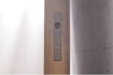 アンティーク建具　素朴な木味が懐かしさを感じるドア1枚(木製扉)(R-073447)