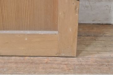 アンティーク建具　大正ロマン　素朴な木味が魅力の上質なドア1枚(木製扉)(R-073448)