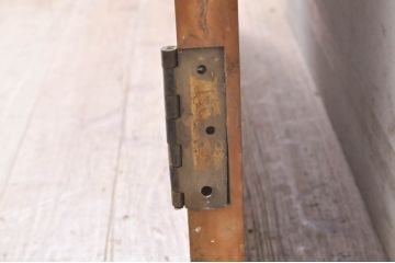 アンティーク建具　大正ロマン　素朴な木味が魅力の上質なドア1枚(木製扉)(R-073448)
