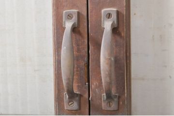 アンティーク建具　上手物!!!　腰板一枚板　昔懐かしいレトロな雰囲気漂う両開きドア(親子ドア)1対2枚セット (木製扉、玄関ドア)(R-073450)