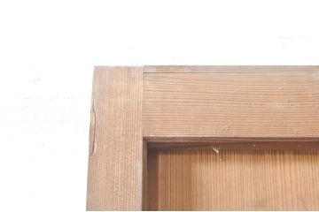 アンティーク建具　杉(スギ)材　美しい柾目が目を惹く横桟引き戸2枚セット(板戸、帯戸、舞良戸)(R-073451)