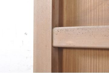 アンティーク建具　美しい杉材一枚板が和の空間づくりにおすすめ!! 横桟入りの幅狭板戸1枚(舞良戸、引き戸)(R-073454)