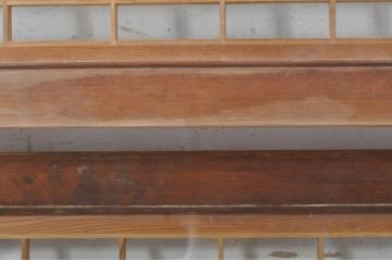 ビンテージ建具　松竹梅の彫刻が目を惹く上品な組子入り彫刻欄間2枚セット(明り取り、明かり取り、ヴィンテージ)(R-073467)