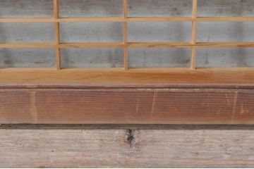 ビンテージ建具　松竹梅の彫刻が目を惹く上品な組子入り彫刻欄間2枚セット(明り取り、明かり取り、ヴィンテージ)(R-073467)