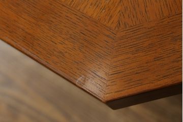 中古　美品　DREXEL HERITAGE(ドレクセルヘリテイジ) ESPERANTO(エスペラント)　おしゃれな八角形天板のダイニングテーブル(4人掛け、4P、オクタゴンテーブル、食卓)(R-073471)