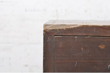 和製アンティーク　引き出し17杯　時代の流れを感じる素朴な佇まいが魅力的な収納箪笥(薬箪笥、小物収納、整理タンス、時代箪笥、チェスト、ドロワー)(R-073474)