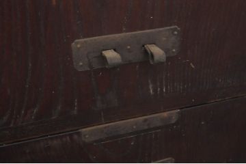 和製アンティーク　上手物!!　三方欅(ケヤキ)材　奥行の深い重厚な二本松箪笥(重ね箪笥、時代箪笥、和タンス、衣装たんす、整理タンス、収納タンス、引き出し)(R-073479)