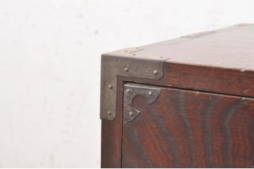 和製アンティーク　上手物!!　三方欅(ケヤキ)材　奥行の深い重厚な二本松箪笥ローチェスト(ローボード、引き出し、衣装箪笥、整理タンス、時代箪笥、収納たんす、テレビ台、テレビボード)(R-073480)