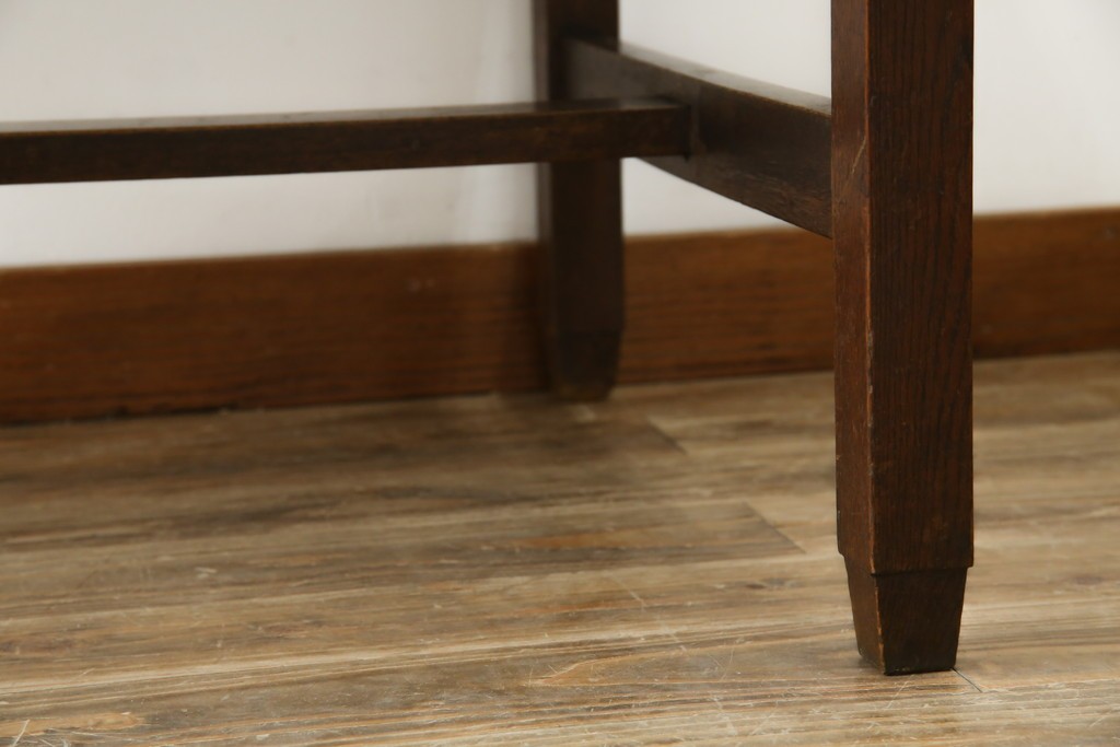 和製アンティーク　大正ロマン　趣のある佇まいが目を惹くシンプルな平机(ワークデスク、在宅用、在宅ワーク用)(R-073489)