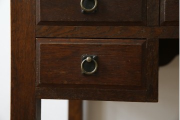 和製アンティーク　大正ロマン　趣のある佇まいが目を惹くシンプルな平机(ワークデスク、在宅用、在宅ワーク用)(R-073489)