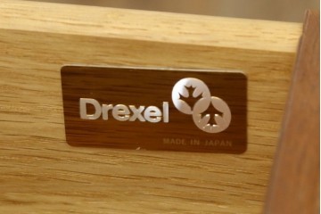 中古　DREXEL HERITAGE(ドレクセルヘリテイジ)　Triune(トライユン)　高級感漂う佇まいが魅力のドレッサー　定価約42万円　(R-073495)