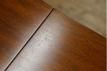 中古　DREXEL HERITAGE(ドレクセルヘリテイジ)　Triune(トライユン)　高級感漂う佇まいが魅力のドレッサー　定価約42万円　(R-073495)