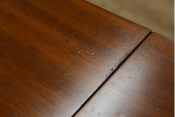 中古　DREXEL HERITAGE(ドレクセルヘリテイジ)　Triune(トライユン)　高級感漂う佇まいが魅力のドレッサー　定価約42万円　(R-073495)