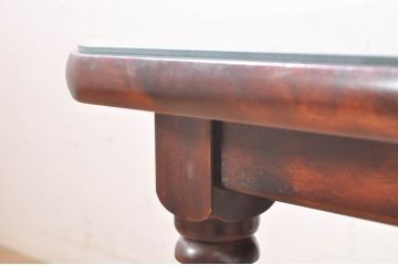 中古　国産民芸家具　深い木の色味が落ち着いた雰囲気を醸し出すセンターテーブル(リビングテーブル、コーヒーテーブル、ローテーブル)(R-073497)