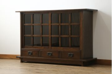 中古　美品!!　ナラ材　モダンな雰囲気が魅力的な水屋箪笥サイドボード(食器棚、収納棚、戸棚、サイドキャビネット)(R-073503)