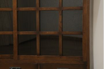 中古　美品!!　ナラ材　モダンな雰囲気が魅力的な水屋箪笥サイドボード(食器棚、収納棚、戸棚、サイドキャビネット)(R-073503)