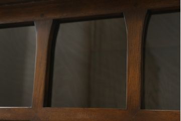 中古　美品!!　ナラ材　モダンな雰囲気が魅力的な水屋箪笥サイドボード(食器棚、収納棚、戸棚、サイドキャビネット)(R-073503)