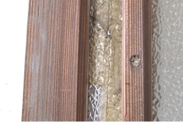 アンティーク建具　どこか懐かしい雰囲気を感じるガラス扉1枚(ドア、ガラス戸)(R-073504)