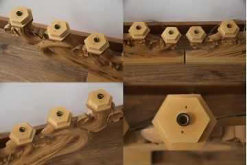 中古　ヒバ材　美術品のような存在感を放つ祭壇の彫刻照明2台セット(フロアスタンド、スタンドライト)(R-073518)
