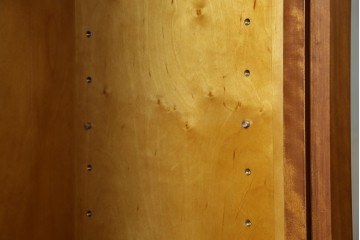 中古　横浜クラシック家具　ダニエル(daniel)　アーリーアメリカンシリーズ　A-208　温もりを感じる色合いとクラシカルな佇まいが魅力のブックケース　(R-073522)