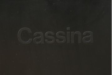 中古　Cassina(カッシーナ)　413　CAB(キャブ)　MARIO BELLINI(マリオベリーニ)　本革(レザー)　シンプルモダンな空間づくりに活躍するアームチェア(ダイニングチェア、椅子、イス)(定価約38万5千円)(R-073554)
