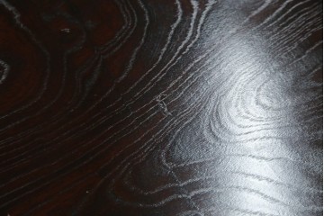 中古　岩谷堂箪笥　桜木作　立派な手打ち金具が目を惹く車箪笥　(R-073557)