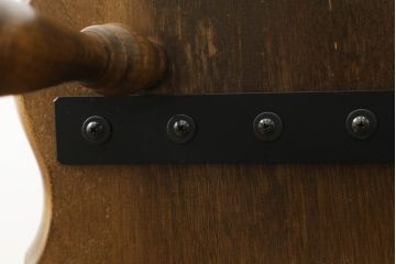 中古　柏木工　ゆったりとした座り心地が魅力的なウィンザーチェア1脚(ウインザーチェア、アームチェア、かしわ木工、KASHIWA、板座チェア、椅子、イス)(R-073558)