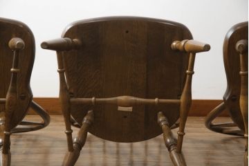 【★K様ご決済用】中古　柏木工　ゆったりとした座り心地が魅力的なウィンザーチェア(ウインザーチェア、かしわ木工、KASHIWA、ダイニングチェア、板座チェア、椅子、イス)(R-073559)