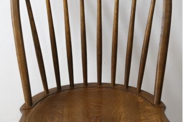 【★K様ご決済用】中古　柏木工　ゆったりとした座り心地が魅力的なウィンザーチェア(ウインザーチェア、かしわ木工、KASHIWA、ダイニングチェア、板座チェア、椅子、イス)(R-073559)