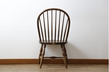 【★K様ご決済用】中古　柏木工　ゆったりとした座り心地が魅力的なウィンザーチェア(ウインザーチェア、かしわ木工、KASHIWA、ダイニングチェア、板座チェア、椅子、イス)(R-073559)
