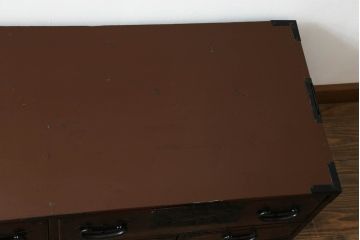和製アンティーク　上手物!!　前面欅(ケヤキ)材　木地呂塗り　落ち着いた色味と希少な龍の金具が魅力の仙台姫箪笥ローボード(テレビ台、仙台箪笥、和たんす、収納箪笥、衣装箪笥、引き出し)(R-073563)
