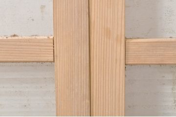 アンティーク建具　素朴な木味が魅力的なガラス窓2枚セット(引き戸、ガラス戸)(R-073578)