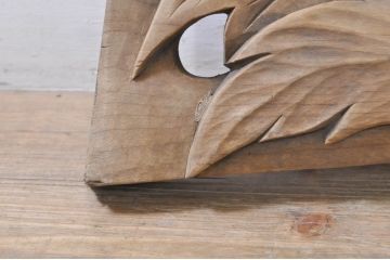 アンティーク建具　武之作　迫力ある大輪の椿が目を惹く彫刻欄間1枚(明り取り、明かり取り)(R-073595)
