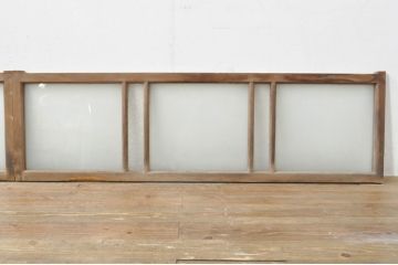 アンティーク建具　どこか懐かしい雰囲気を醸し出すガラス欄間2枚セット(明り取り、明かり取り、ランマ)(R-073597)