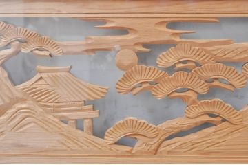 ビンテージ建具　風情ある松と城の図柄が美しい彫刻欄間2枚セット(明かり取り、明り取り、ヴィンテージ)(R-073601)