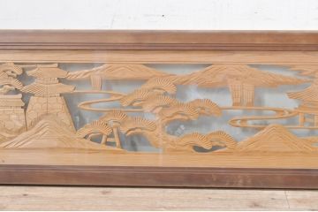 ビンテージ建具　風情ある松と城の図柄が美しい彫刻欄間2枚セット(明かり取り、明り取り、ヴィンテージ)(R-073601)