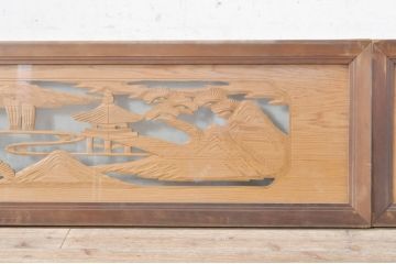 ビンテージ建具　風情ある松と城の図柄が美しい彫刻欄間2枚セット(明かり取り、明り取り、ヴィンテージ)(R-073601)