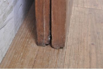 アンティーク建具　欅(ケヤキ)材枠　和の空間を演出する縦桟板戸窓2枚セット(引き戸、格子戸)(R-073611)