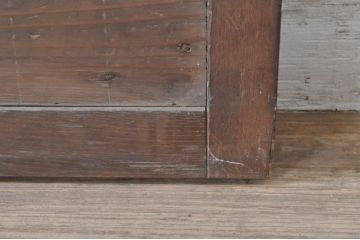 アンティーク建具　欅(ケヤキ)材枠　和の空間を演出する縦桟板戸窓2枚セット(引き戸、格子戸)(R-073612)