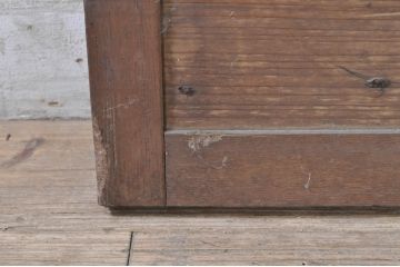 アンティーク建具　欅(ケヤキ)材枠　和の空間を演出する縦桟板戸窓2枚セット(引き戸、格子戸)(R-073613)