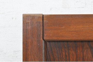 アンティーク建具　総欅(ケヤキ)材　経年を感じさせる木味が魅力の板戸窓2枚セット(引き戸)(R-073615)
