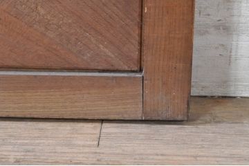 アンティーク建具　経年を感じさせる木味が魅力の板戸窓2枚セット(引き戸)(R-073616)