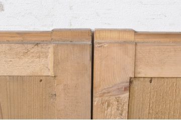 アンティーク建具　檜(ヒノキ)材　明るい木味であたたかな空間を演出する横桟板戸窓2枚セット(舞良戸、引き戸、まいらど)(R-073617)