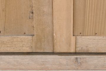 アンティーク建具　檜(ヒノキ)材　明るい木味であたたかな空間を演出する横桟板戸窓2枚セット(舞良戸、引き戸、まいらど)(R-073617)
