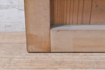 アンティーク建具　檜(ヒノキ)材　明るい木味であたたかな空間を演出する横桟板戸窓2枚セット(舞良戸、引き戸、まいらど)(R-073618)